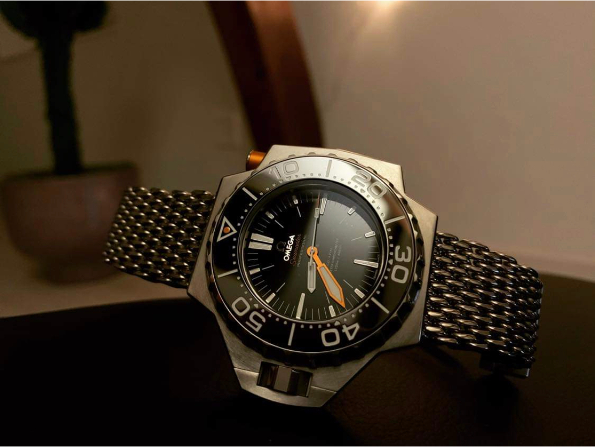 Omega Seamaster ploprof 1200m