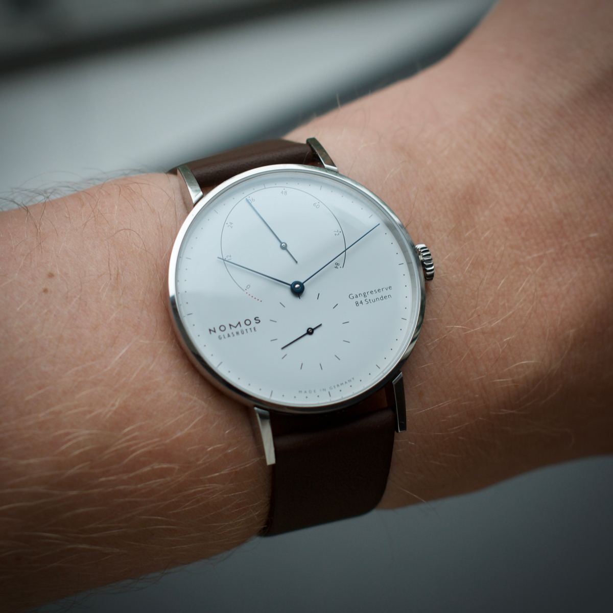 Nomos Lambda
