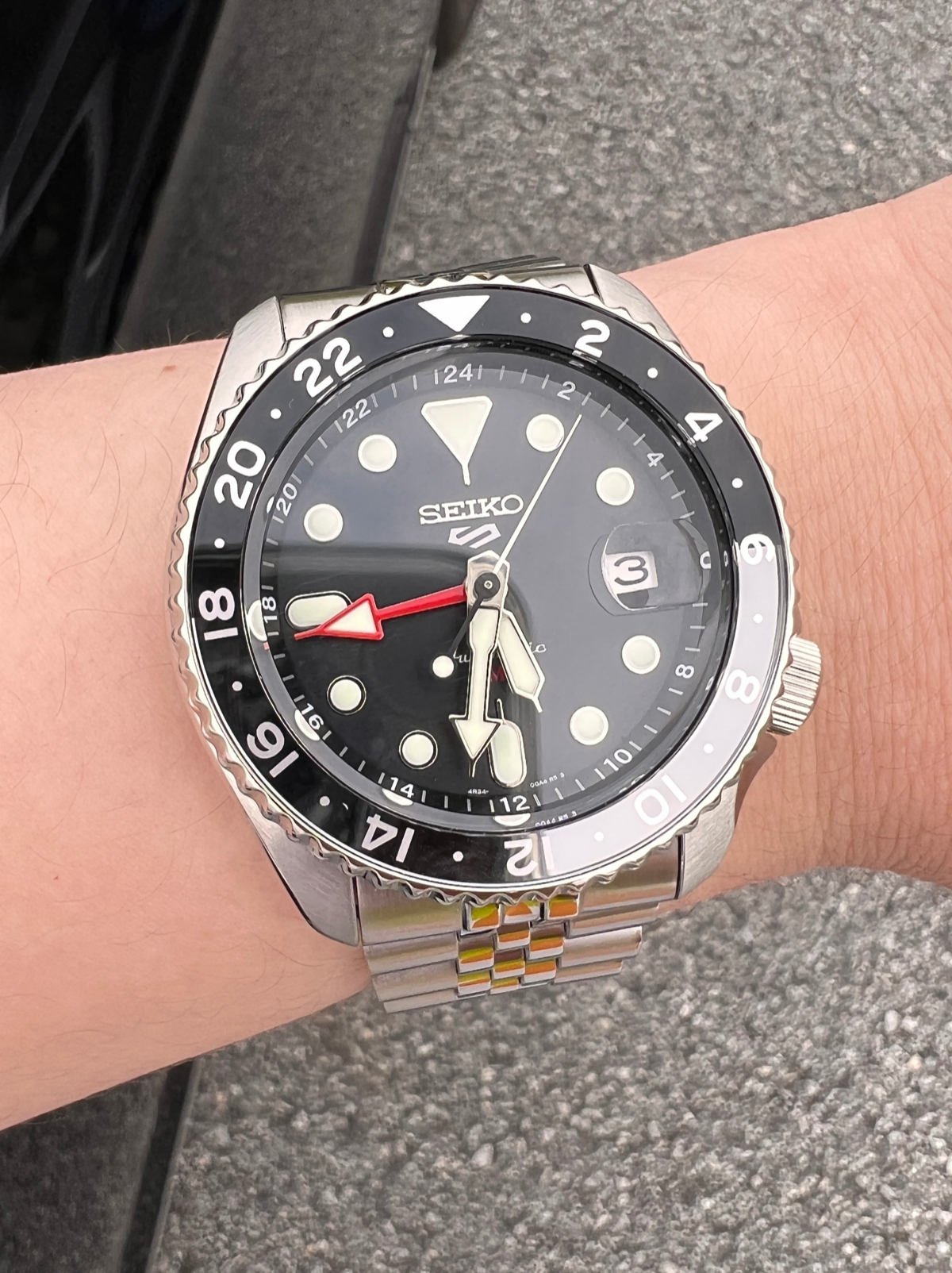 Seiko 5 GMT SSK001